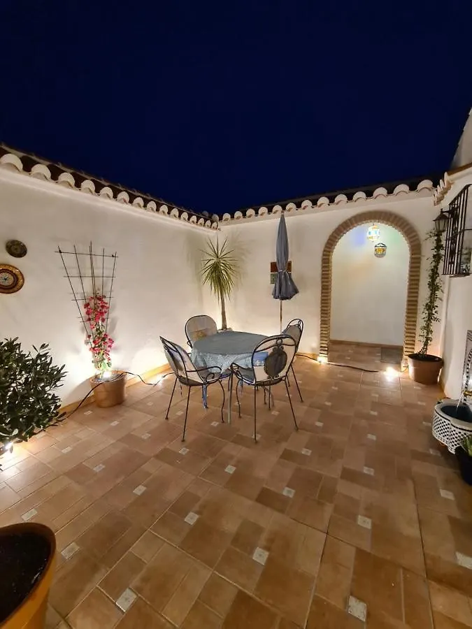 Lovely 2 Bed Apartment With Stunning Views & Pool Cómpeta